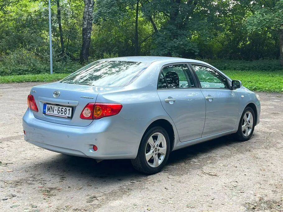 Toyota Corolla 2010 photo 5