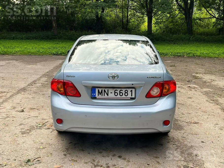 Toyota Corolla 2010 photo 4