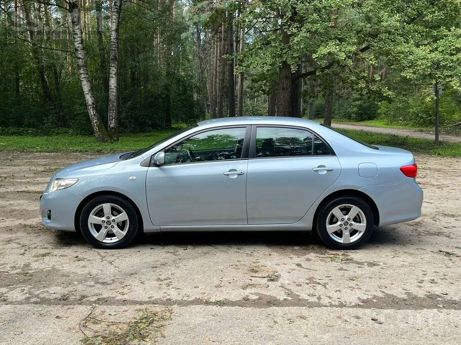 Toyota Corolla 2010 photo 2
