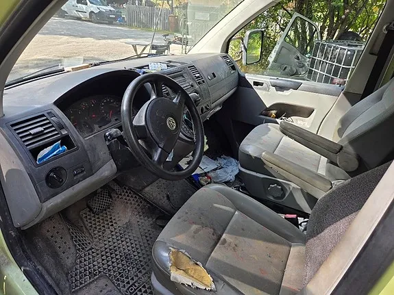 Volkswagen Transporter 2009 photo 5