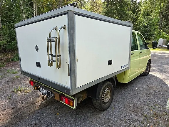 Volkswagen Transporter 2009 photo 3