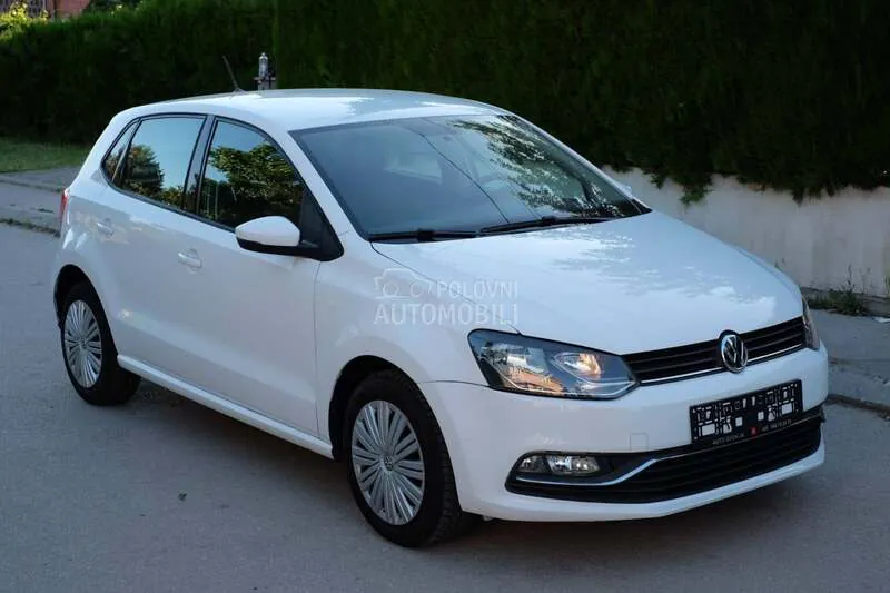 Volkswagen Polo 2015 photo 4
