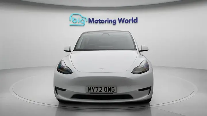 Tesla Model Y 2022 photo 3