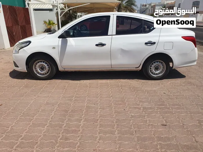 Nissan Sunny 2019 photo 3