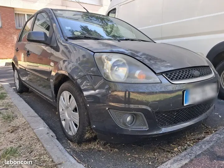 Ford Fiesta 2007 photo 2
