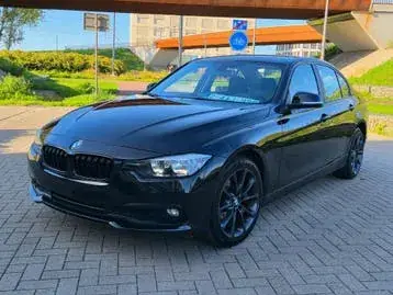BMW Série 3 2015 photo 2