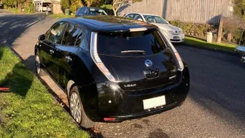 Nissan Leaf 2015 photo 4