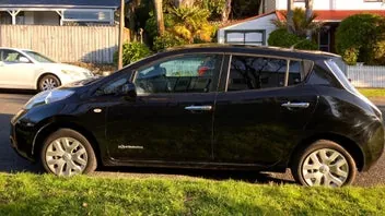 Nissan Leaf 2015 photo 5
