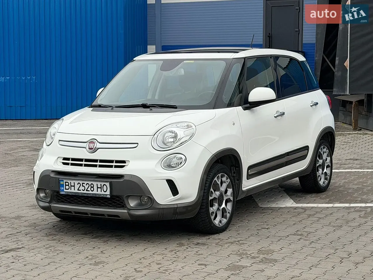Fiat 500L 2016 photo 5