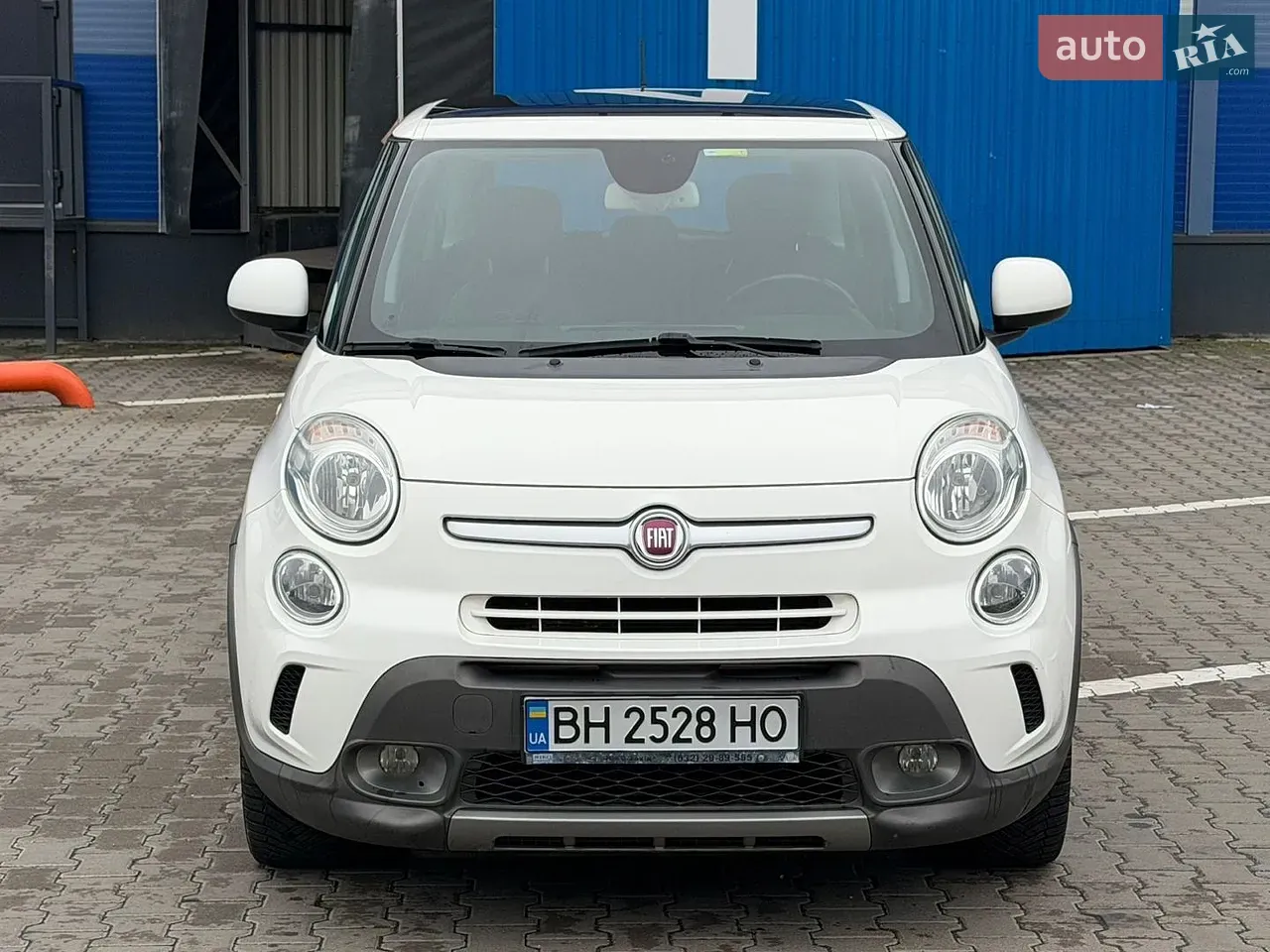 Fiat 500L 2016 photo 2
