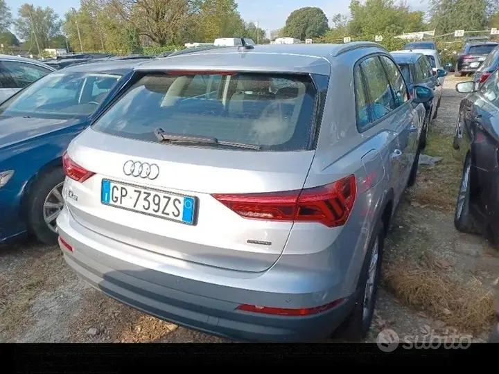 Audi Q3 2023 photo 4