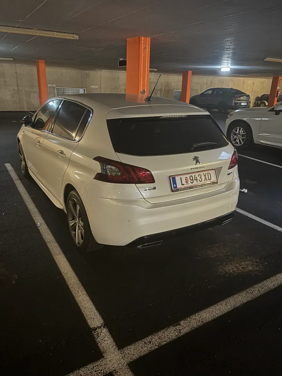 Peugeot 308 2020 photo 3