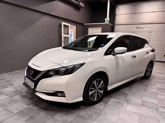 Nissan Leaf 2021 photo 4