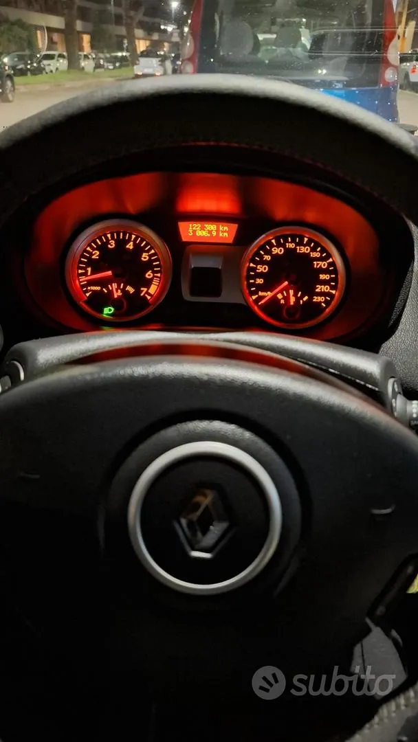 Renault Clio 2009 photo 5