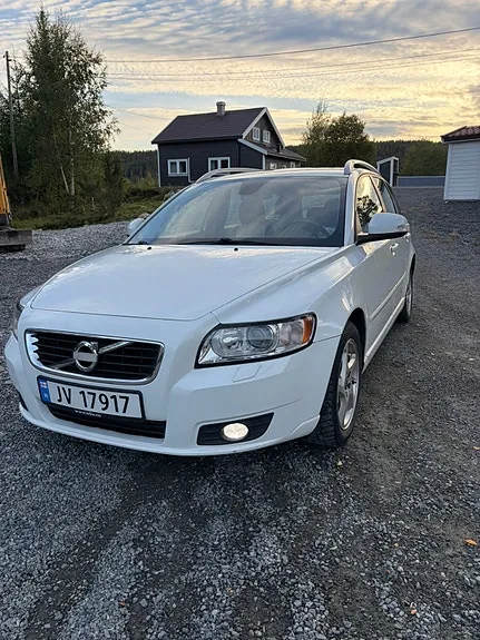 Volvo V50