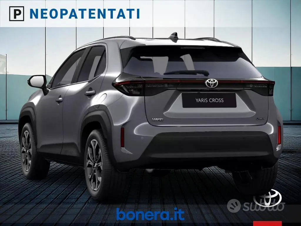 Toyota Yaris Cross 2023 photo 3