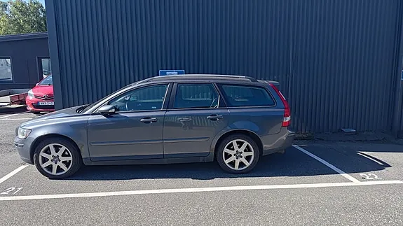 Volvo V50 2005 photo 2