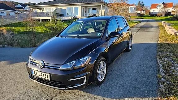 Volkswagen E-Golf 2018 photo 2