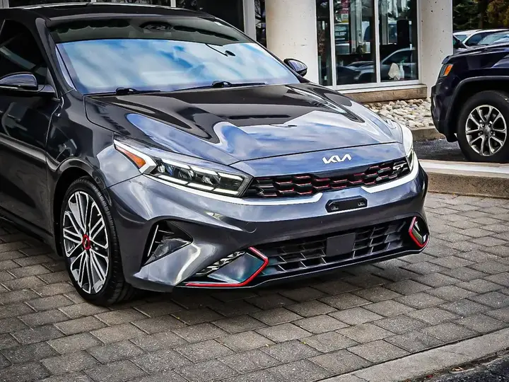 Kia Forte 2023 photo 3