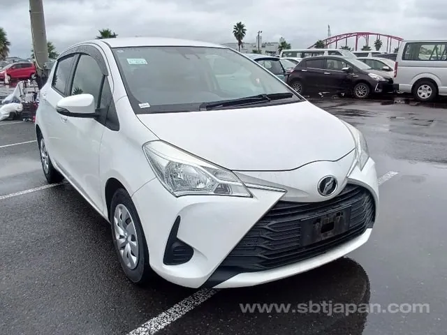 Toyota Vitz F