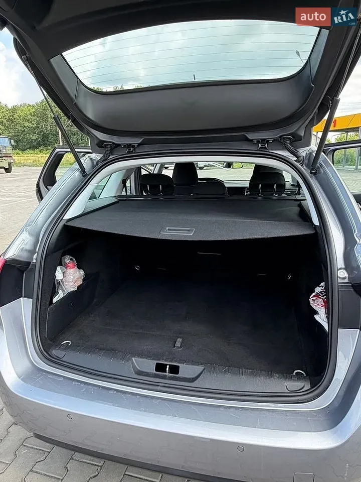 Peugeot 308 2019 photo 5