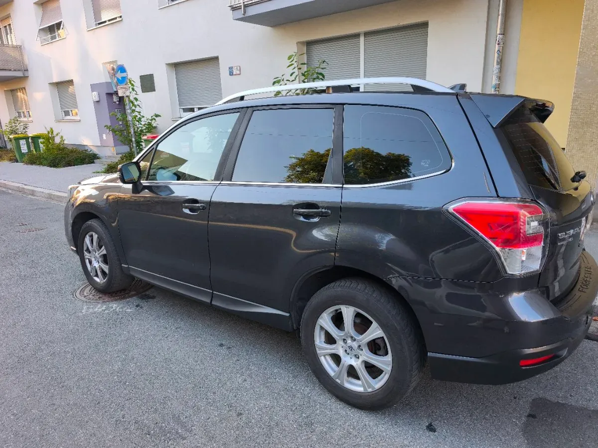 Subaru Forester 2017 photo 3
