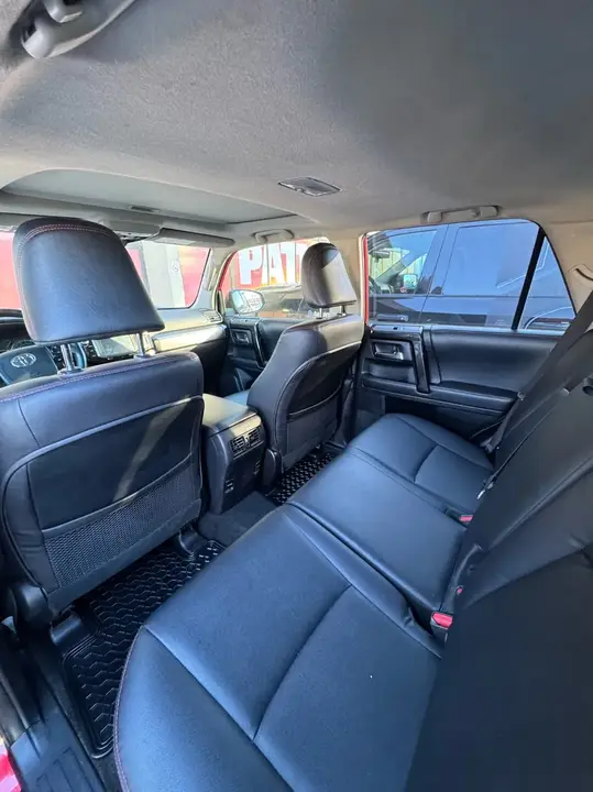Toyota 4Runner 2018 photo 5