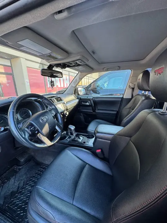 Toyota 4Runner 2018 photo 4