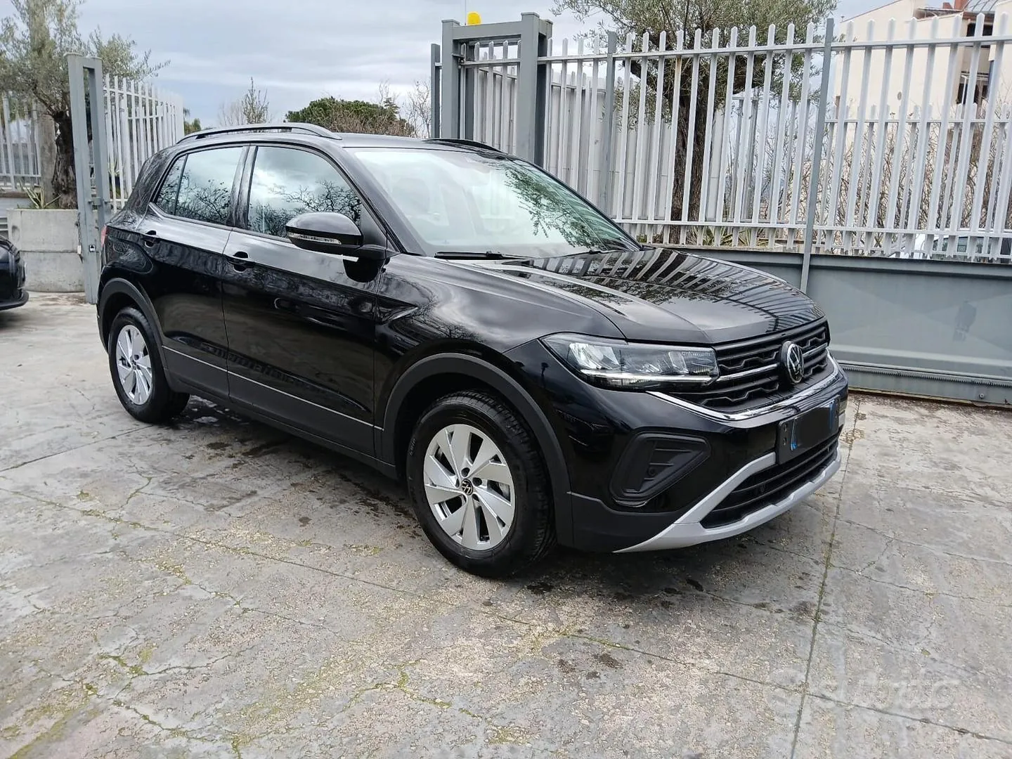 Volkswagen T-Cross 2024 photo 3