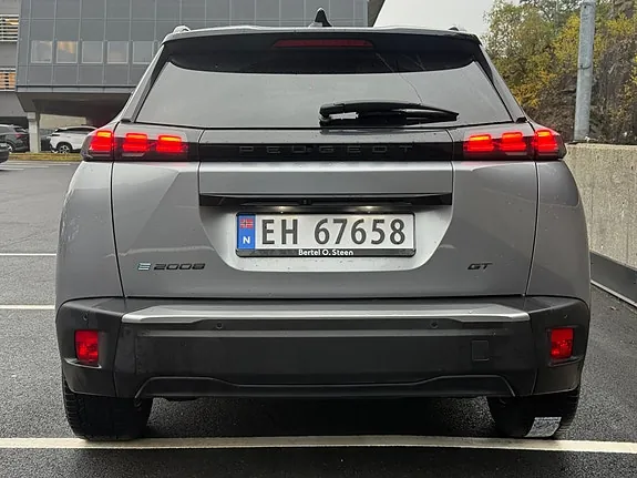 Peugeot E-2008 2024 photo 5