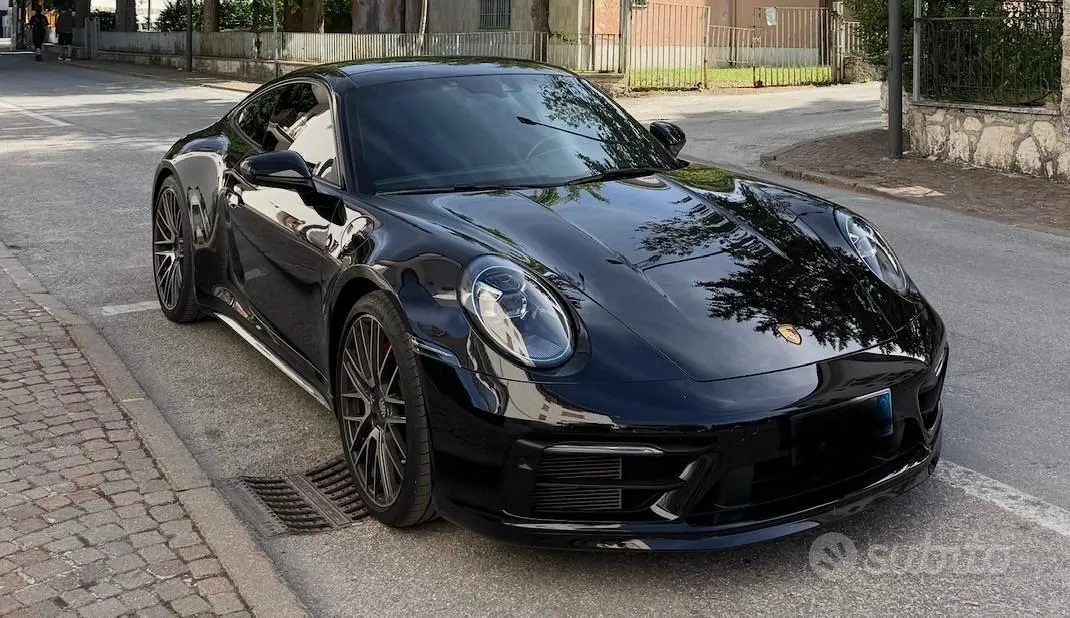 Porsche 911 2022 photo 5