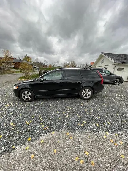 Volvo V50 2008 photo 2