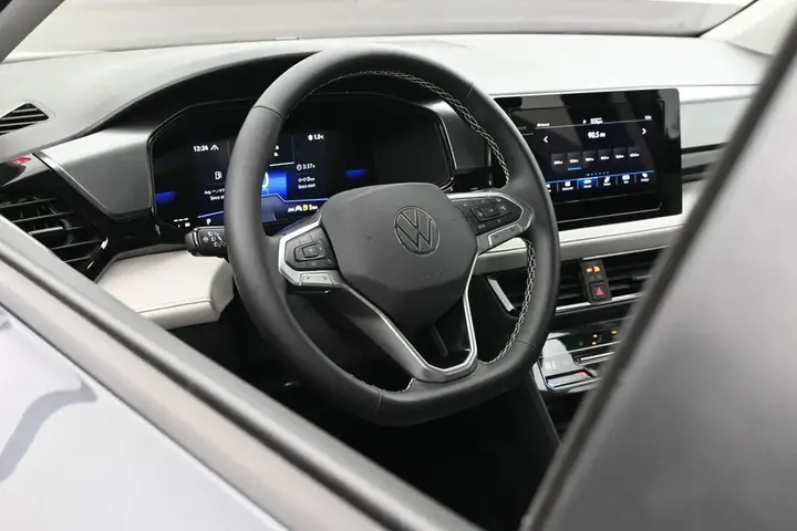 Volkswagen Taos 2025 photo 5