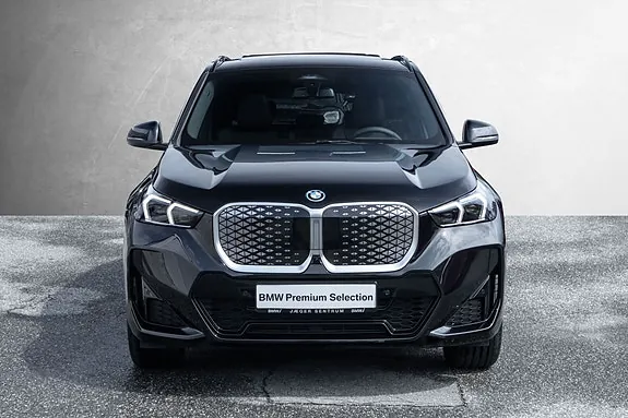 BMW Ix1 2026 photo 4
