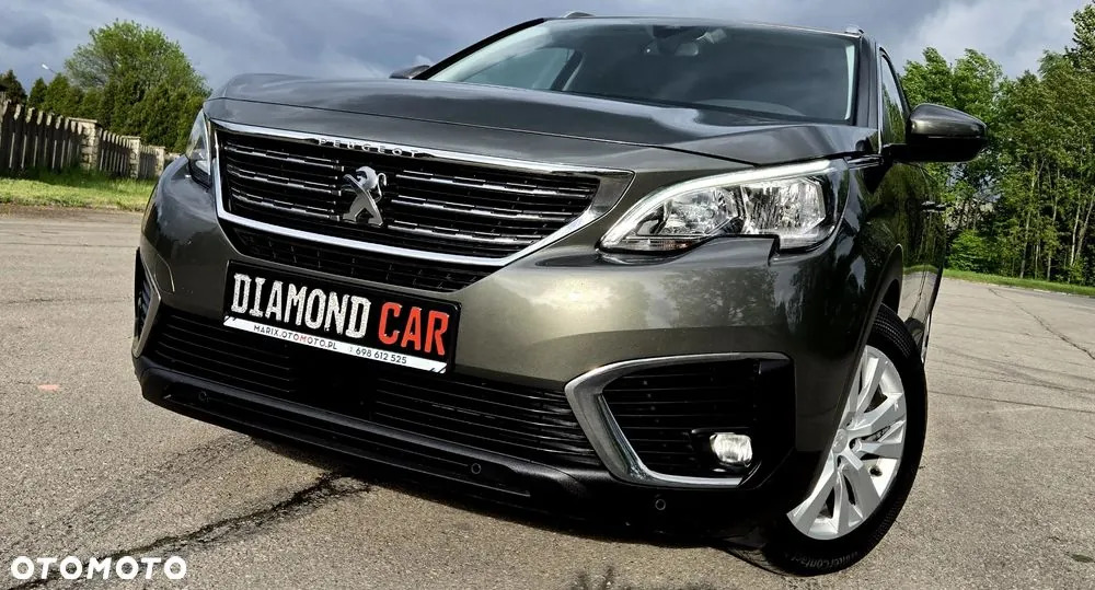 Peugeot 5008 2019 photo 2