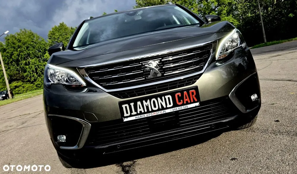 Peugeot 5008 2019 photo 5