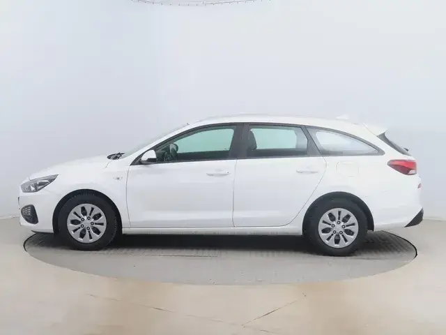Hyundai I30 2021 photo 2