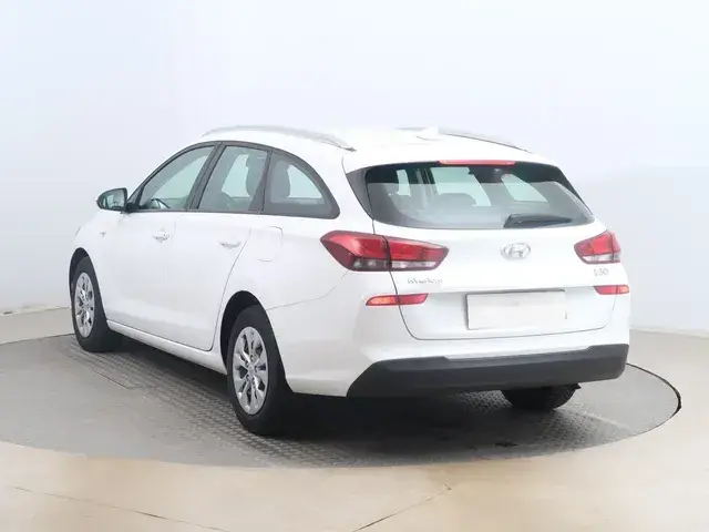 Hyundai I30 2021 photo 3