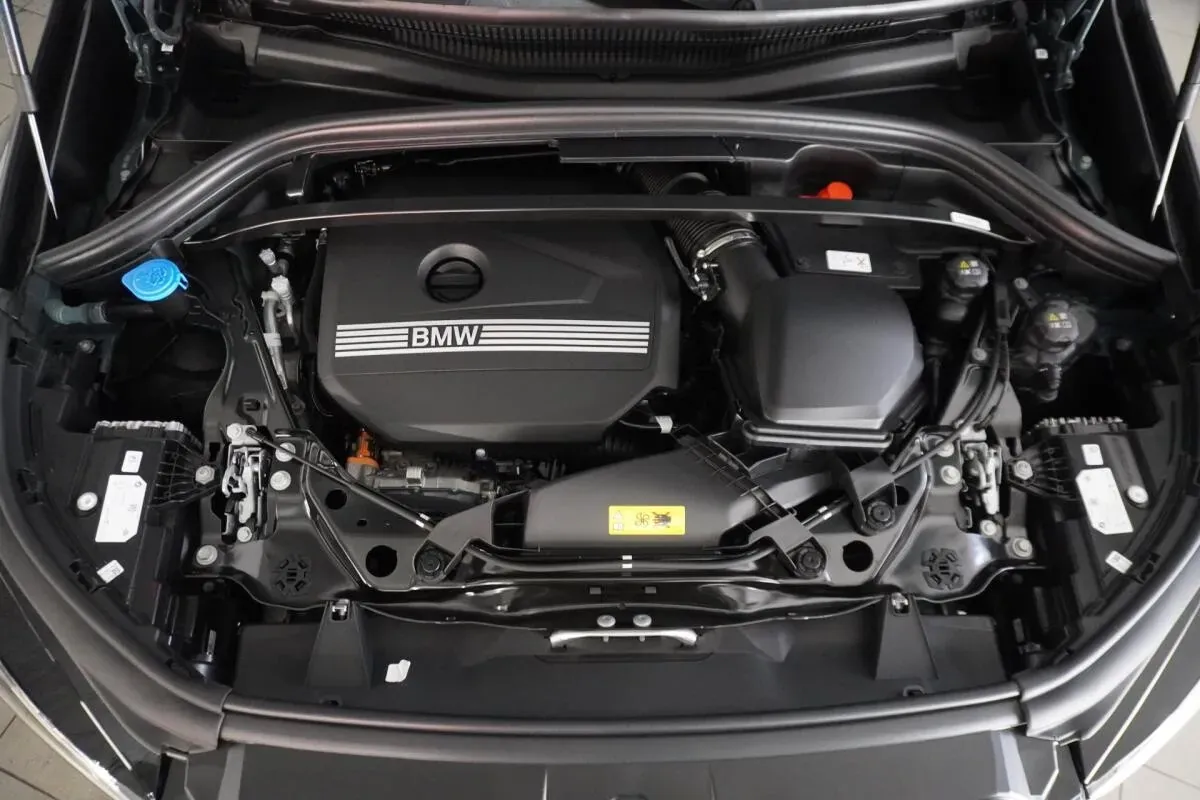 BMW X1 2025 photo 2