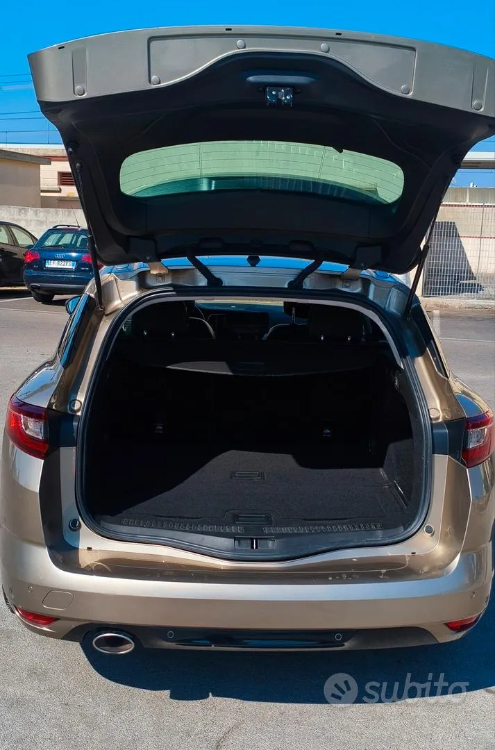 Renault Megane 2018 photo 3