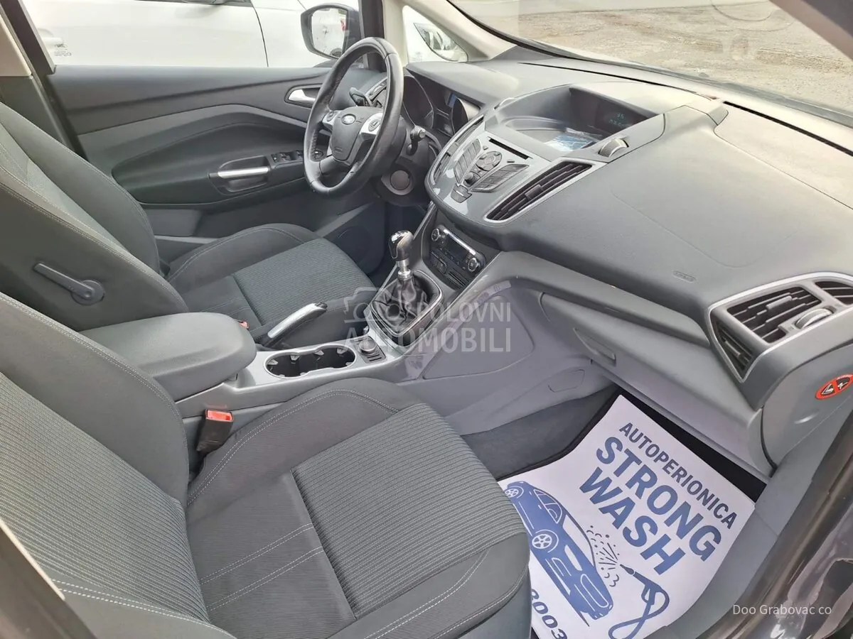 Ford C-Max 2011 photo 4