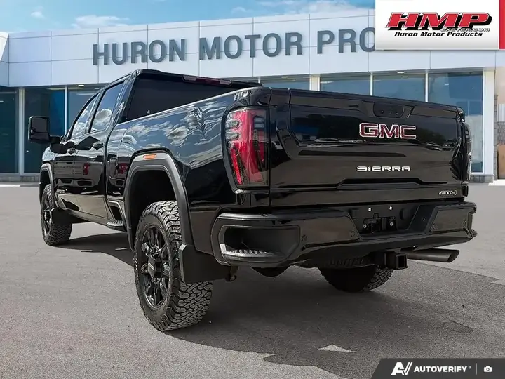 GMC Sierra 2500Hd 2025 photo 4
