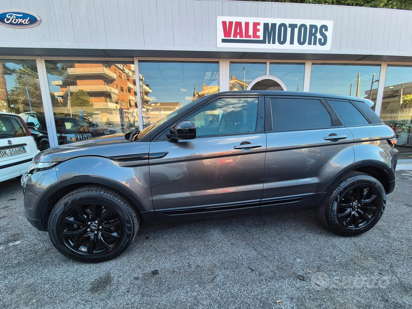 Land Rover Range Rover Evoque 2019 photo 5