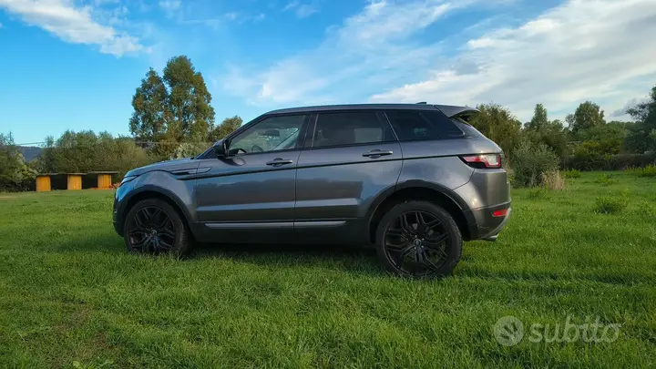 Land Rover Range Rover Evoque 2019 photo 3