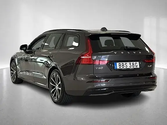 Volvo V60 2025 photo 2