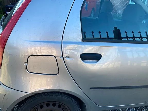 Fiat Punto 2004 photo 3
