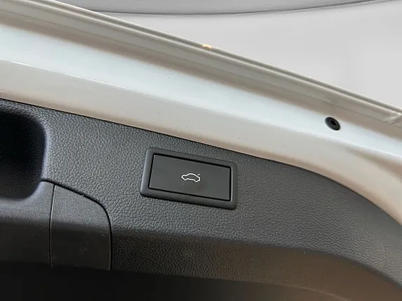 Volkswagen Passat 2025 photo 5