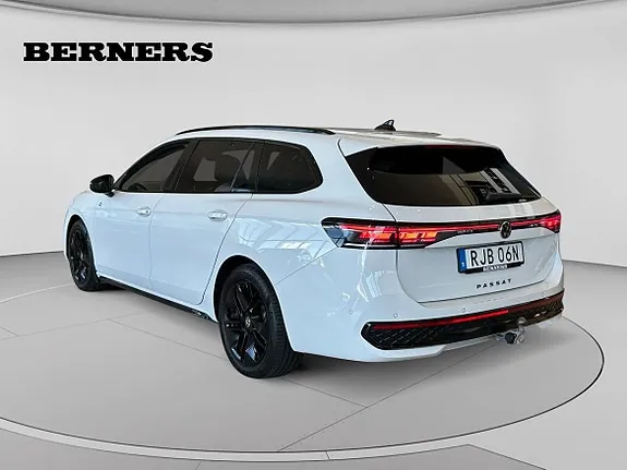 Volkswagen Passat 2025 photo 3