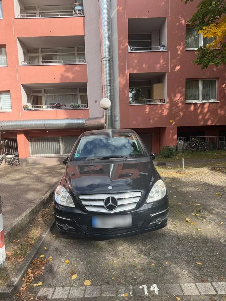 Mercedes-Benz B 200 Standard
