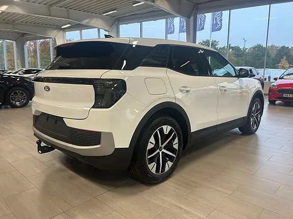 Ford Explorer 2027 photo 2